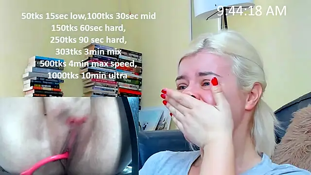 queenofthenighttt online show from 02.14.26