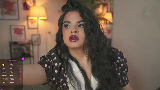 Snapshot of artechloe chatting on 02.10.26 artechloe online show from 02.10.26