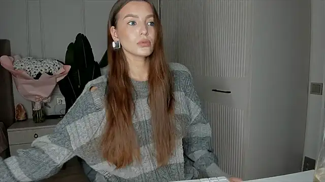 xx leila online show from 11.12.25