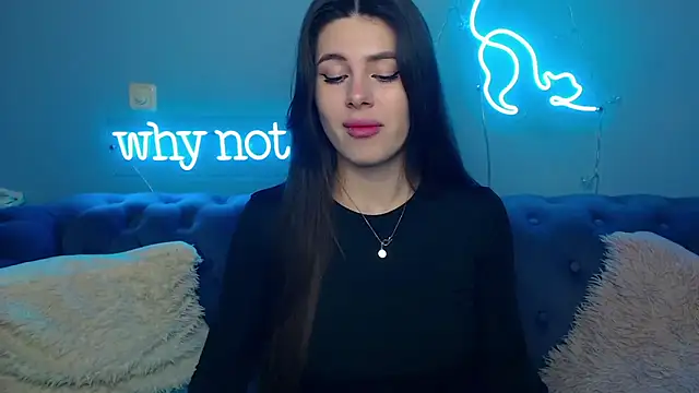 ViollinaLove online show from 02.21.26