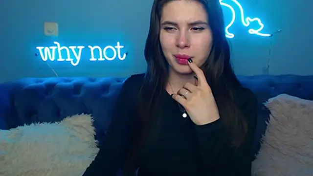 ViollinaLove online show from 02.21.26