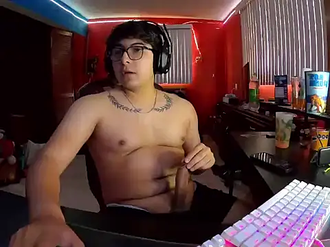 Nathanroberts111 online show from 12.20.24