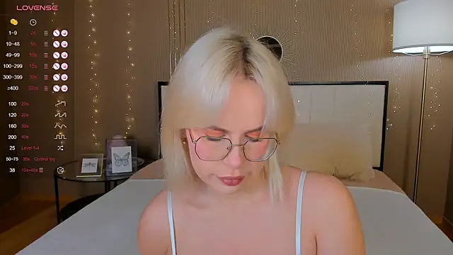 Snapshot of bellatip chatting on 10.07.25 bellatip online show from 10.07.25