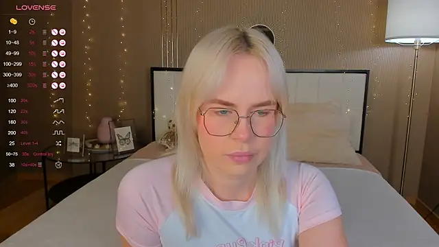 Snapshot of bellatip chatting on 11.07.25 bellatip online show from 11.07.25