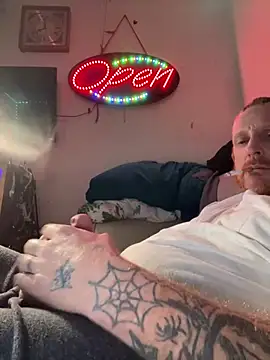 Snapshot of CLoSpunkmeyer69 chatting on 02.18.25 CLoSpunkmeyer69 online show from 02.18.25