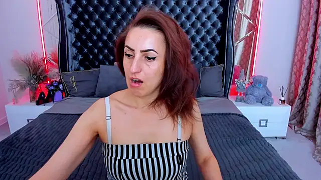 Rebecca Diamond online show from 04.21.26