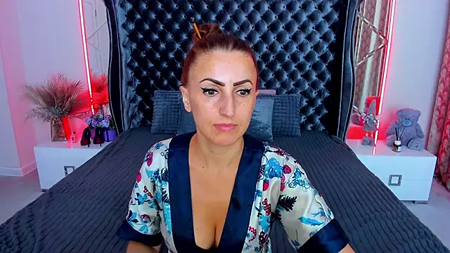 Snapshot of Rebecca_Diamond chatting on 07.22.26 Rebecca Diamond online show from 07.22.26