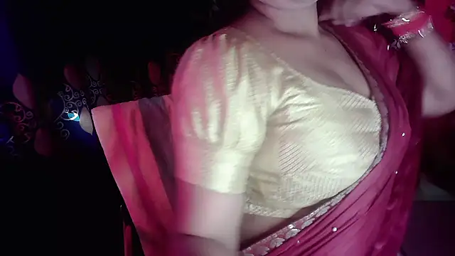 Snapshot of banglarani880 chatting on 10.25.25 banglarani880 online show from 10.25.25