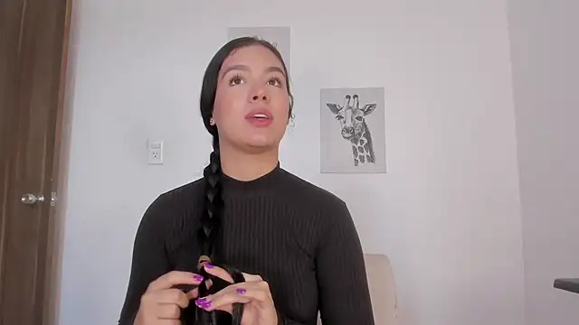 Hanna Risso online show from 02.28.26