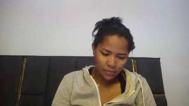 Snapshot of aleixane chatting on 07.01.26 aleixane online show from 07.01.26