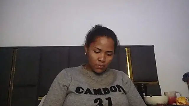 Snapshot of aleixane chatting on 07.02.26 aleixane online show from 07.02.26