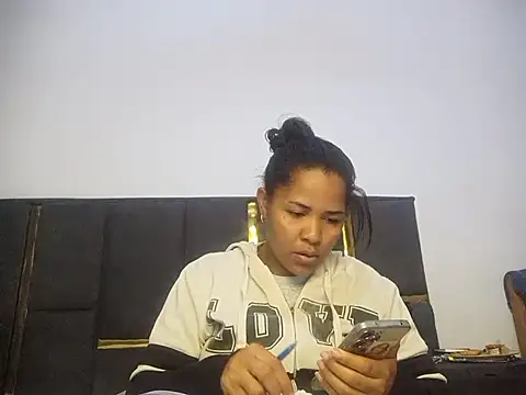 Snapshot of aleixane chatting on 07.08.26 aleixane online show from 07.08.26