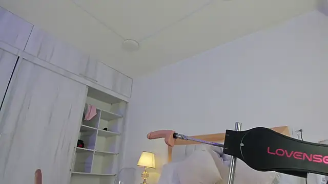 Snapshot of elena_mature chatting on 12.16.25 elena mature online show from 12.16.25