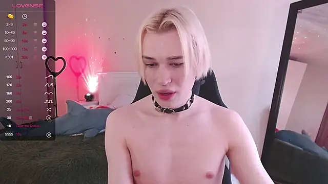 Snapshot of rainbow__salt chatting on 10.24.25 rainbow salt online show from 10.24.25