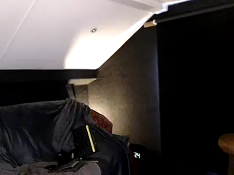 TheDogsBolloxXL online show from 12.08.24