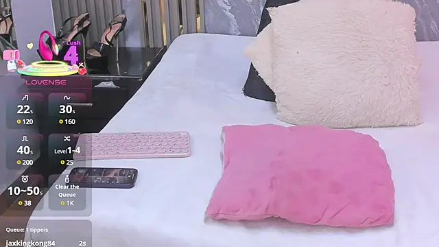 Nyakimgold online show from 03.18.25