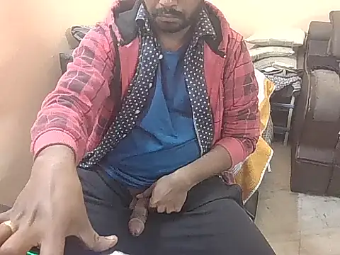 Snapshot of redvelvet_4 chatting on 11.11.25 redvelvet 4 online show from 11.11.25