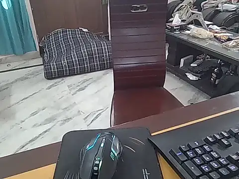 Snapshot of redvelvet_4 chatting on 02.24.26 redvelvet 4 online show from 02.24.26