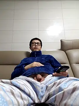 Snapshot of Ssk10N chatting on 01.27.25 Ssk10N online show from 01.27.25