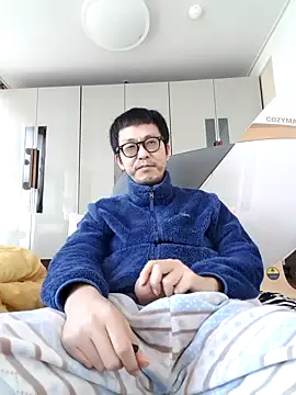 Snapshot of Ssk10N chatting on 02.04.25 Ssk10N online show from 02.04.25