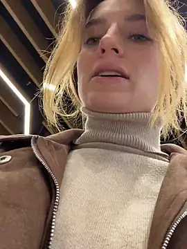 -AngelAri- online show from 09.28.25