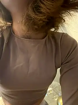 -AngelAri- online show from 12.19.25