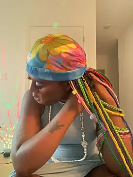 TsBabyMomaSwallow online show from 09.18.25