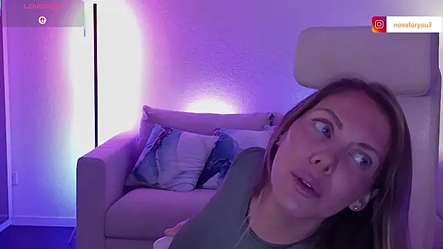 novaforyou1 online show from 11.18.25