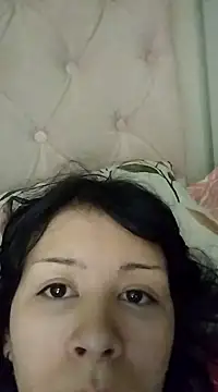 Snapshot of Haru_Queenn chatting on 02.04.25 Haru Queenn online show from 02.04.25