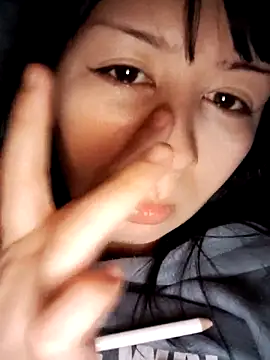 Snapshot of Haru_Queenn chatting on 03.21.25 Haru Queenn online show from 03.21.25