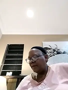 SEXYBOOBSNASS online show from 09.27.25