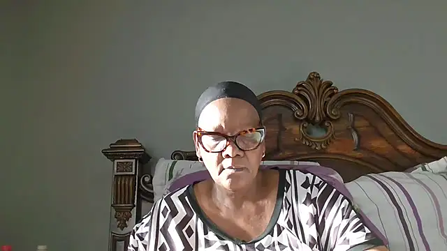 SEXYBOOBSNASS online show from 11.20.25