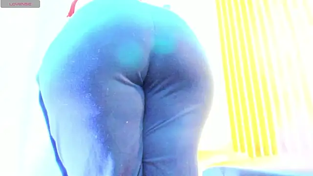 Snapshot of AlishaPalmer chatting on 01.15.25 AlishaPalmer online show from 01.15.25