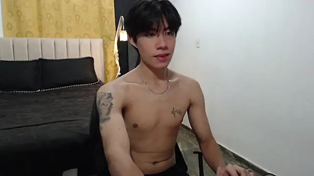 Elio-cam online show from 02.13.25