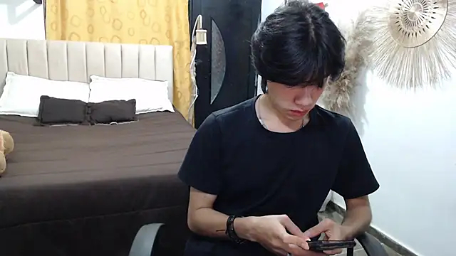 Snapshot of Elio-cam chatting on 07.23.26 Elio-cam online show from 07.23.26