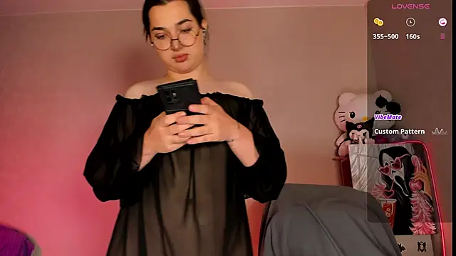 Snapshot of YsabellViveris chatting on 03.20.25 YsabellViveris online show from 03.20.25