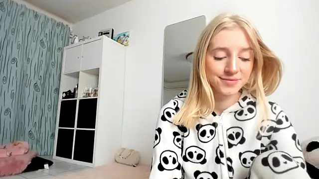 KenzieDawton online show from 10.27.25