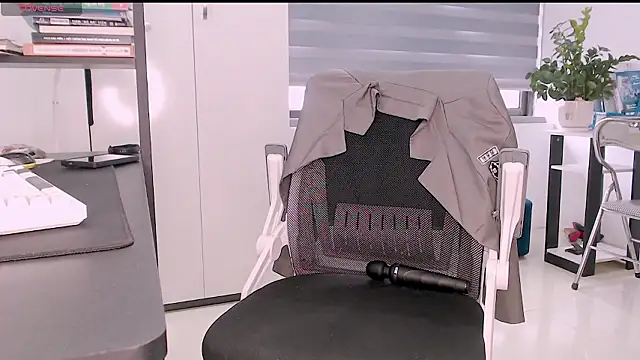 Shyn   online show from 03.25.26