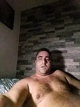 ADRIAN ADI40 online show from 12.15.25