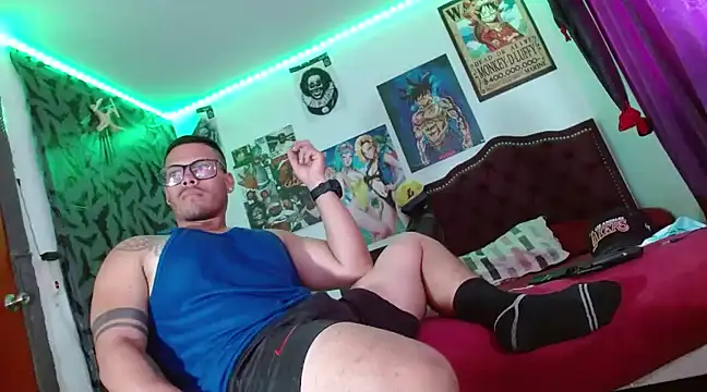 Snapshot of Danielsbigcum chatting on 12.14.24 Danielsbigcum online show from 12.14.24