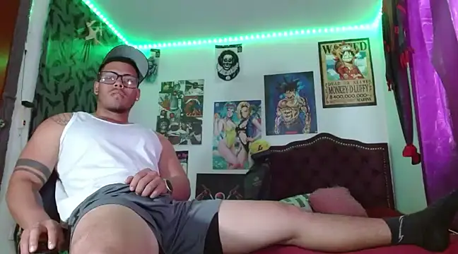 Snapshot of Danielsbigcum chatting on 12.16.24 Danielsbigcum online show from 12.16.24