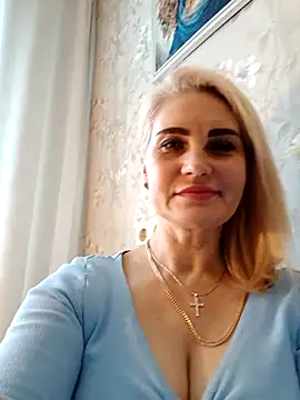 JennyOMay online show from 11.25.25