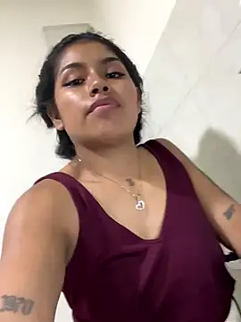 ChantalPetit online show from 10.16.25