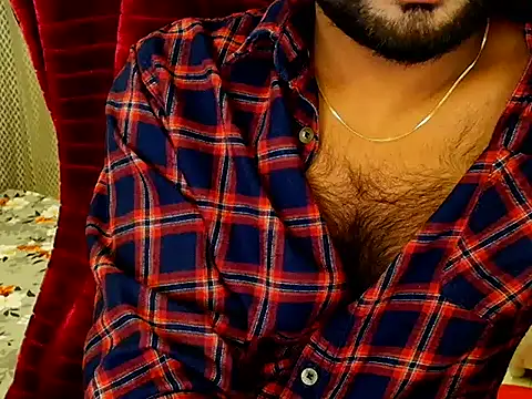 Snapshot of SHENOY3 chatting on 10.28.25 SHENOY3 online show from 10.28.25