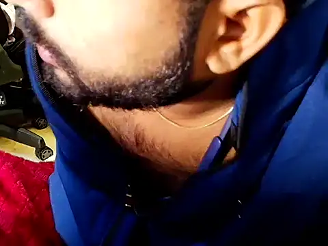 Snapshot of SHENOY3 chatting on 11.09.25 SHENOY3 online show from 11.09.25