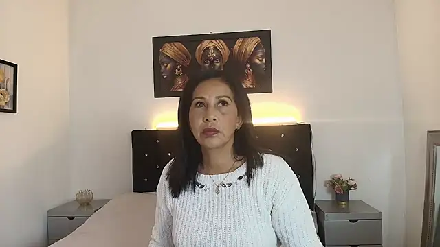 Snapshot of Shanon_mature chatting on 06.16.26 Shanon mature online show from 06.16.26