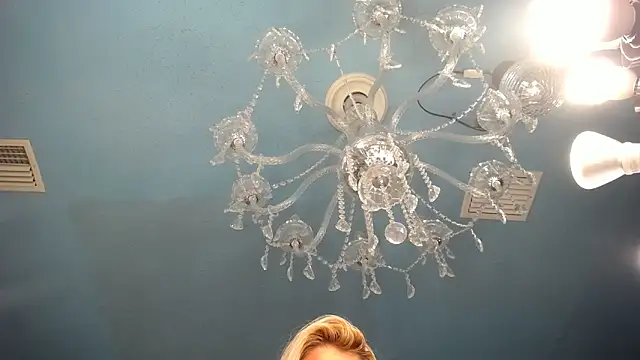 ADRIANNA FOX online show from 02.11.25