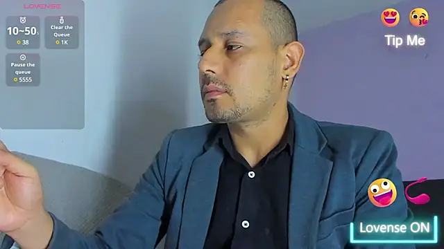 jhonyalzate2 online show from 12.07.24