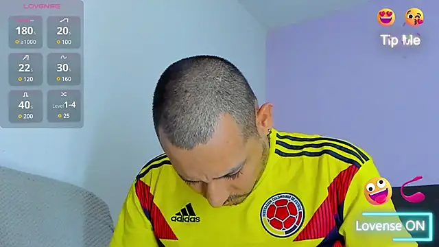 jhonyalzate2 online show from 12.09.24