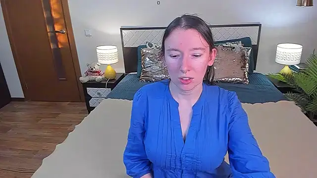 CatherineWalls online show from 06.02.26